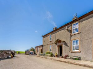 Romantic 2 bedroom property near the beach in Gosforth, 9.4 miles South West of Scafell Pike